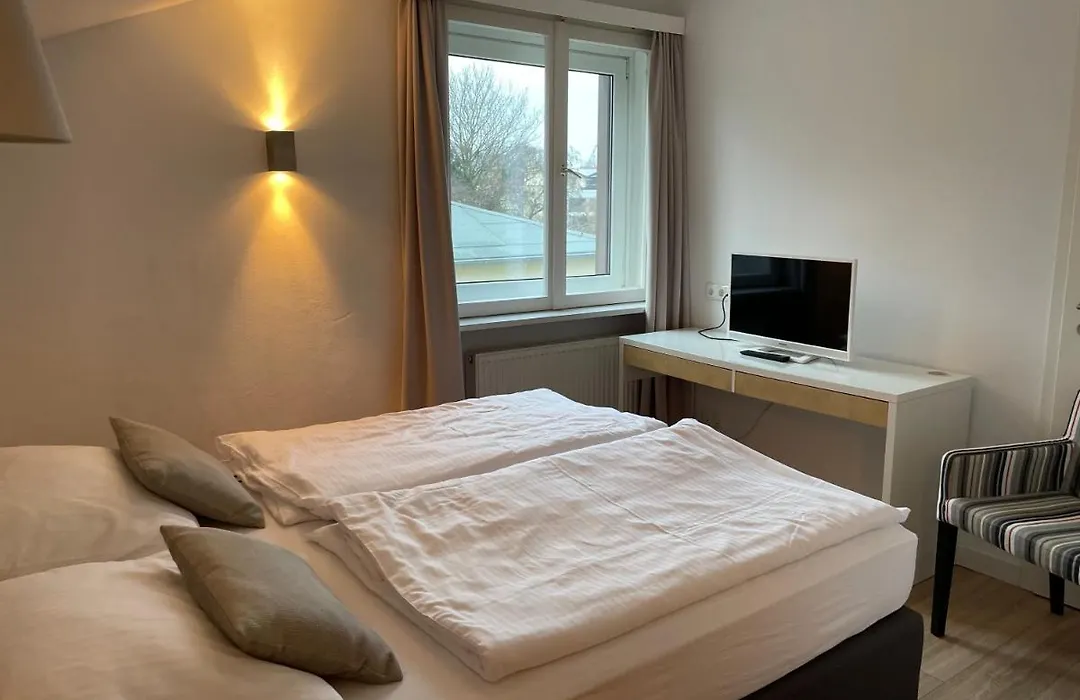 ApartHotel Stadtpark-1